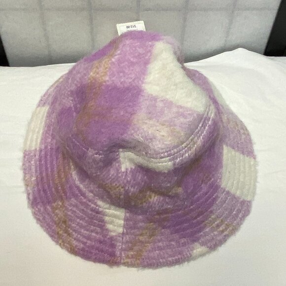 Cat & Jack Kid's Satin Lined Buffalo Plaid Fuzzy Wool Blend Bucket Hat NWT - Picture 5 of 9